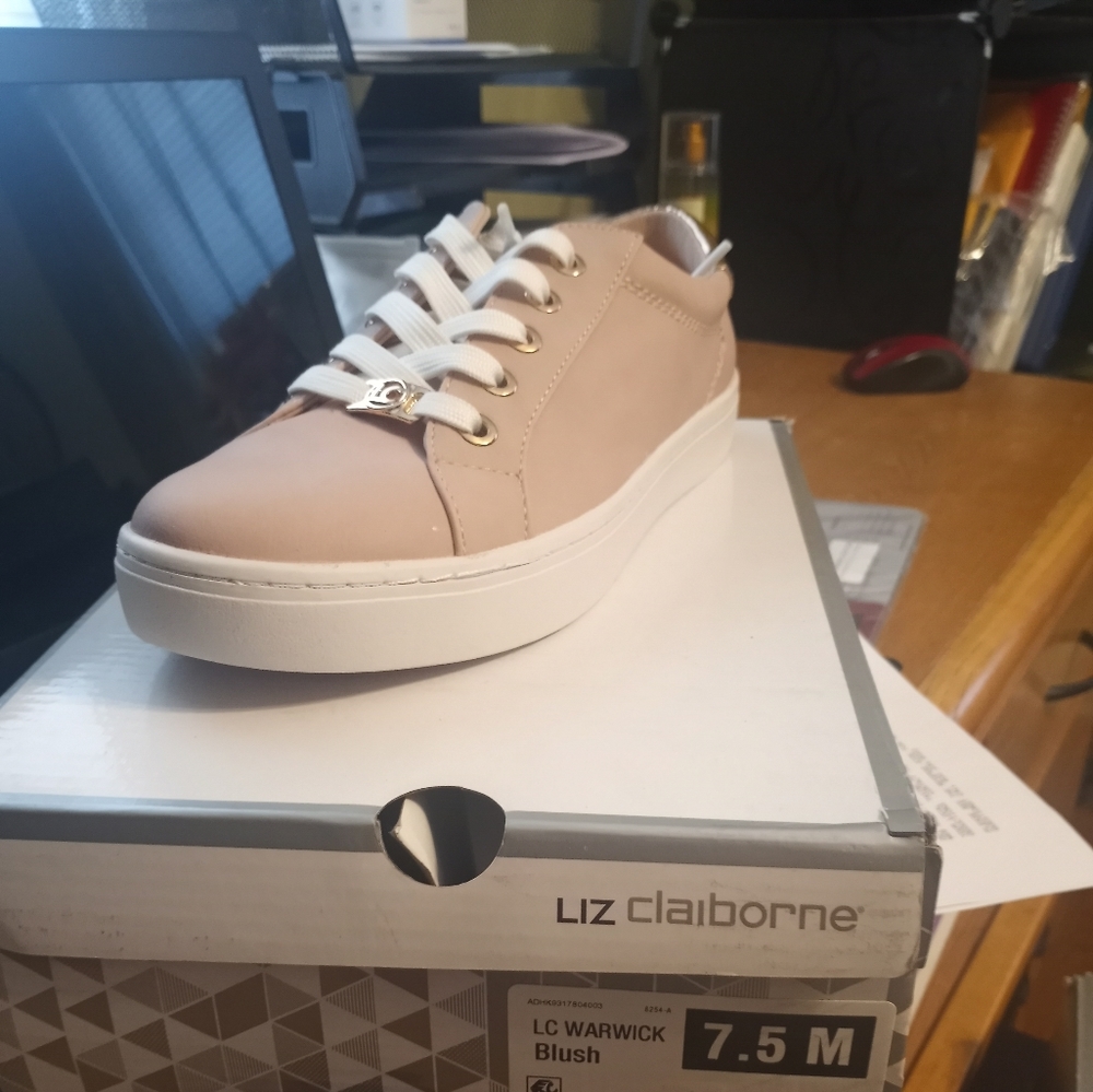 Liz Claiborne blush